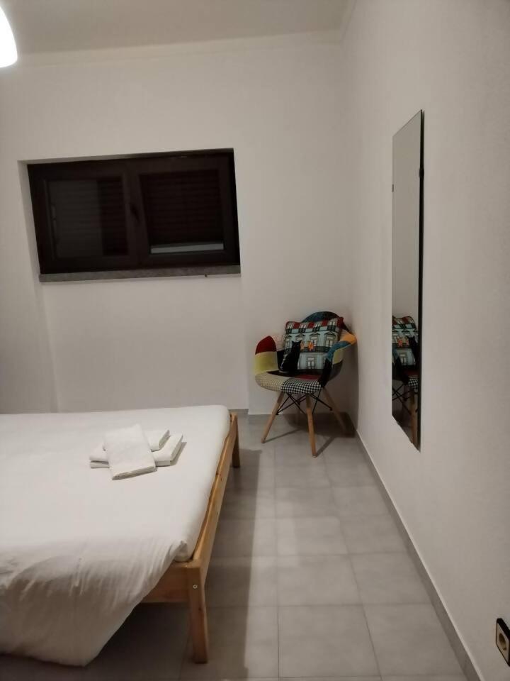 Ip5 Chivas Beach House Ferrel  Kültér fotó