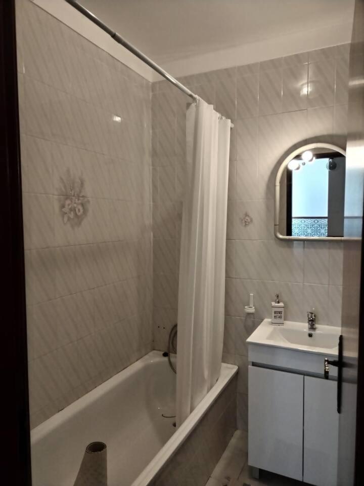 Ip5 Chivas Beach House Ferrel  Kültér fotó